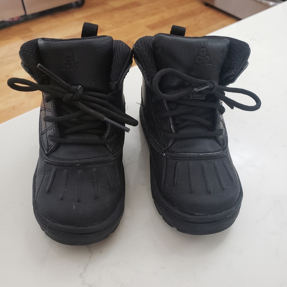 Toddler Nike woodside 2 ACG hoots